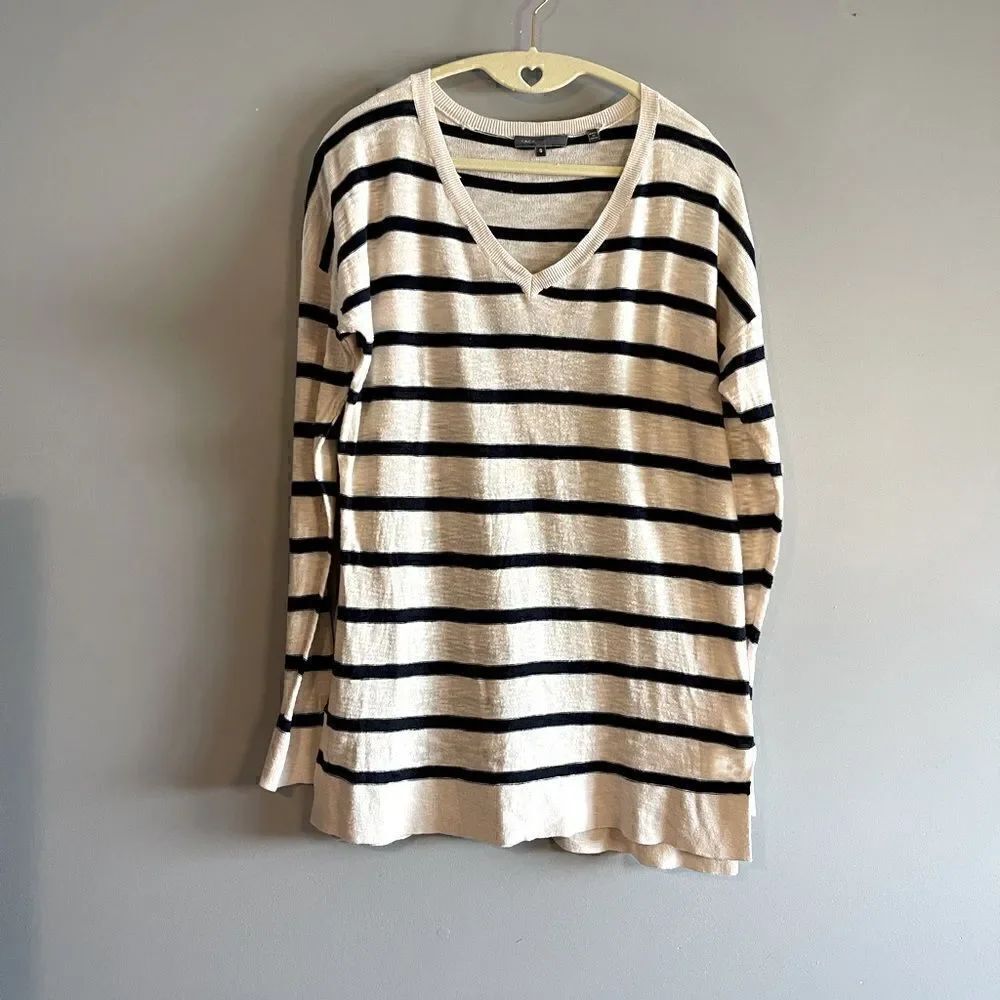 Vince Striped Light Pullover V-Neck Sweater Cream/Navy | SZ S